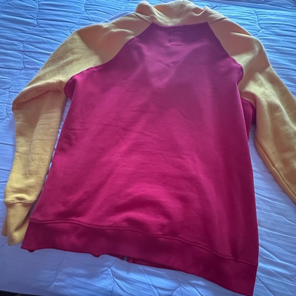 NFL Chiefs Red and Yellow Ladies Zip Up Hoodie XXL - Picture 6 of 6